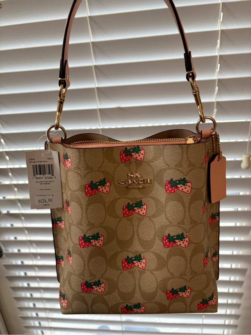 Coach mollie Pink Signature Strawberry Print Bucket Bag - Picture 2 of 5